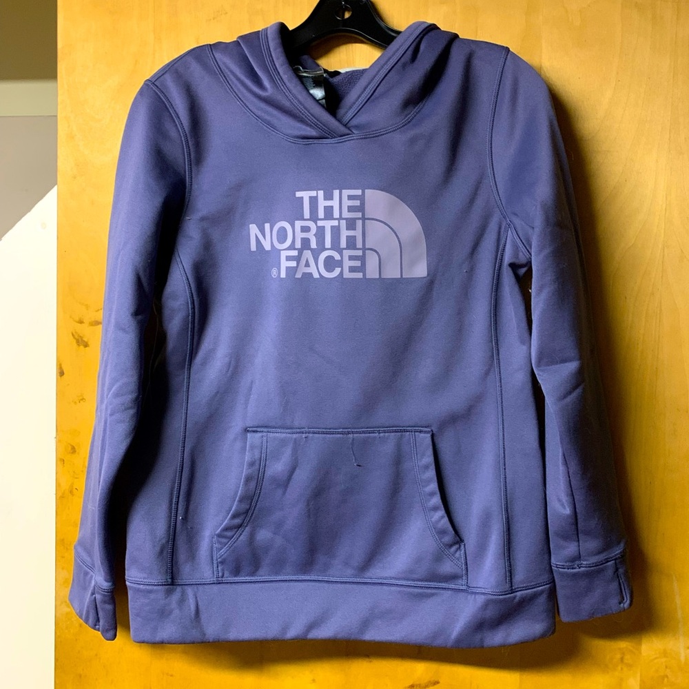 Women’s super warm The North Face hoodie SOLD